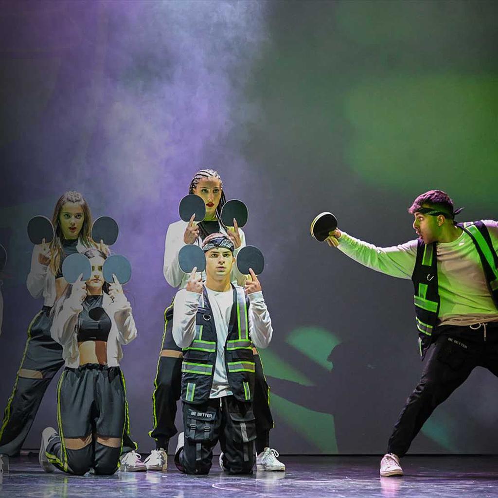 Ping Pong Pang Dance Show