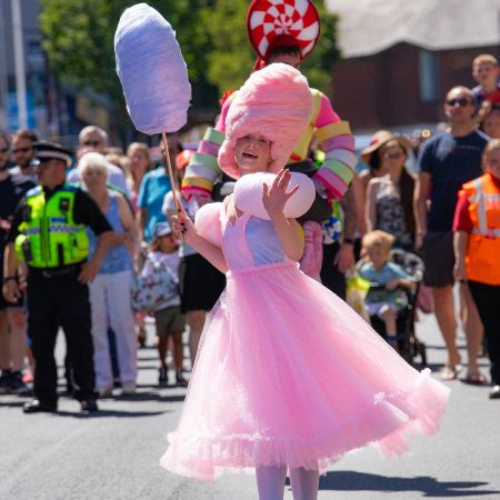 Hire Candy Floss Girls | Scarlett Entertainment