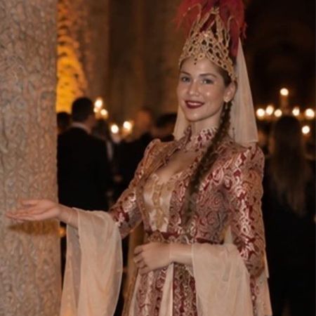 Themed Welcome Hostesses Turkey