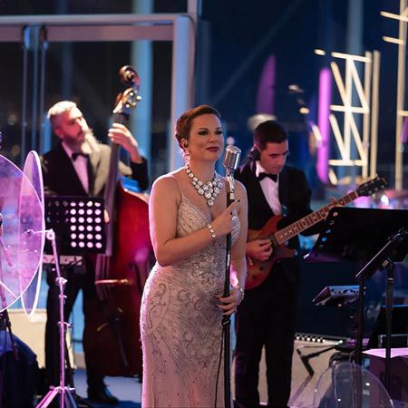 Chanteur de reprises Pop & Jazz à Athènes