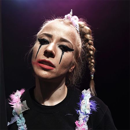 Female Circus Performer Germany