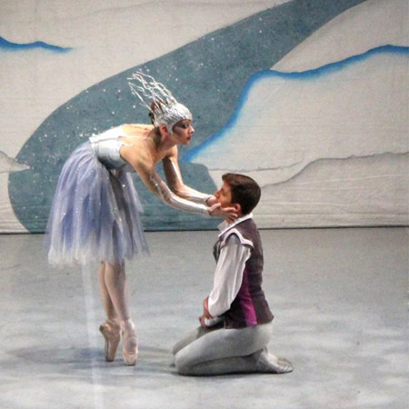 Book Snow Queen Show Leicester – Hire Ballet Dancers