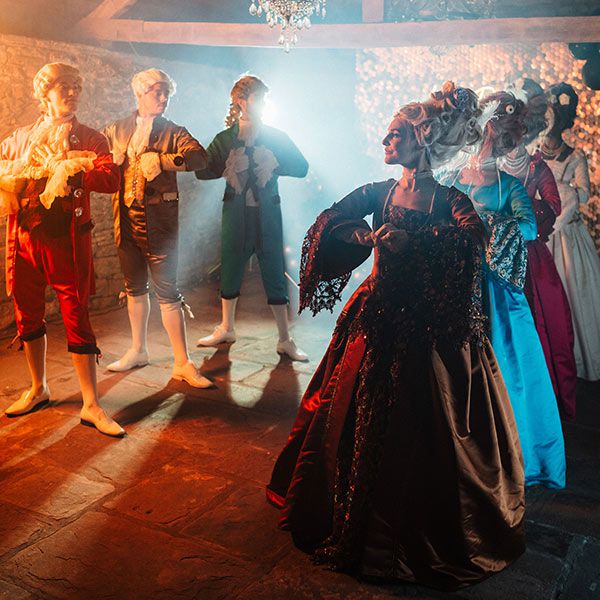 Book A Renaissance Dance Show | Scarlett Entertainment