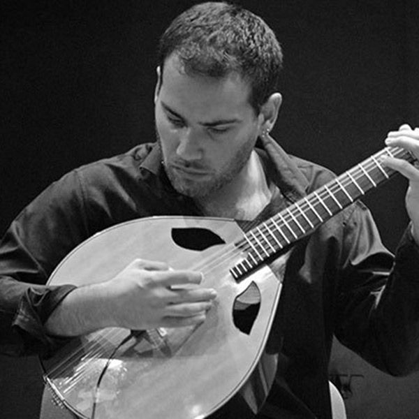 Portuguese Guitarist Lisbon