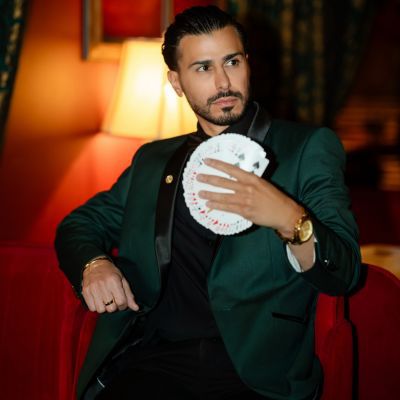 Modern Magician & Mentalist