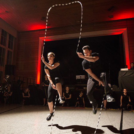 Spectacle de saut à la corde à fort impact