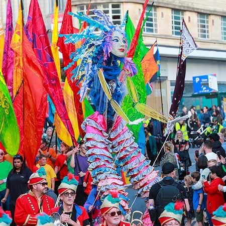 Marionnette géante de Reine du Carnaval