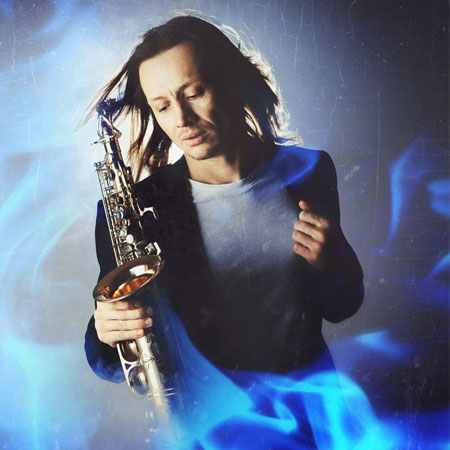 Chanteur & Saxophoniste Dubai
