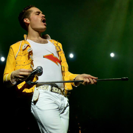 Omaggio a Freddie Mercury a Londra