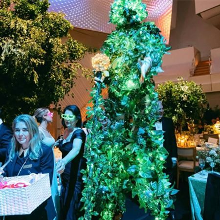 LED Tropical Vine Stilt Walker