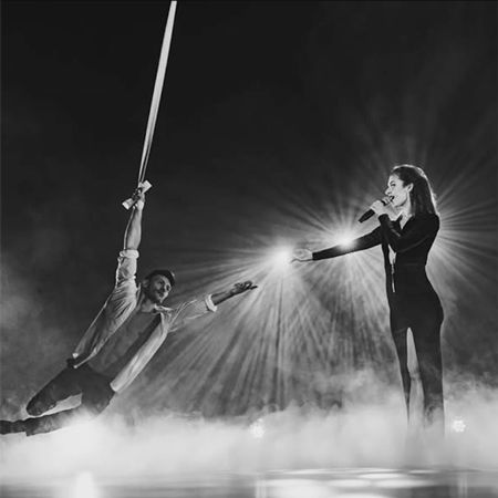 Luftgurte & Live-Gesang