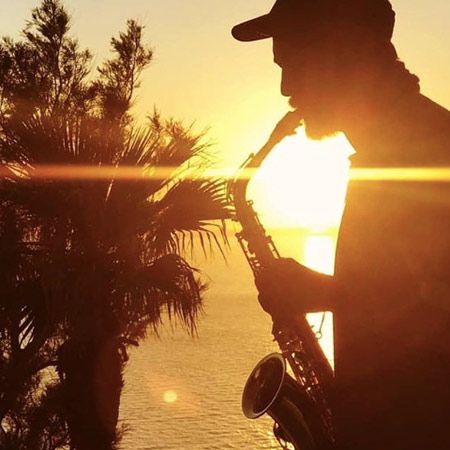 Club Saxophoniste Mykonos