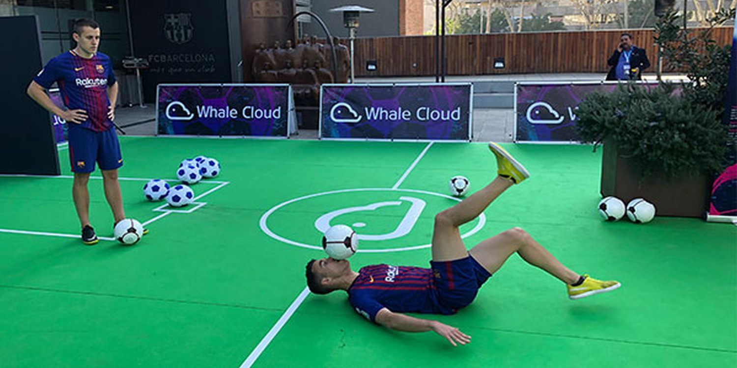 Football Tricksters Energise Attendees At The MWC