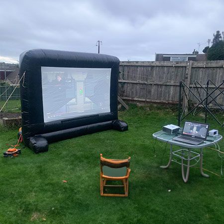 Cinéma en plein air gonflable