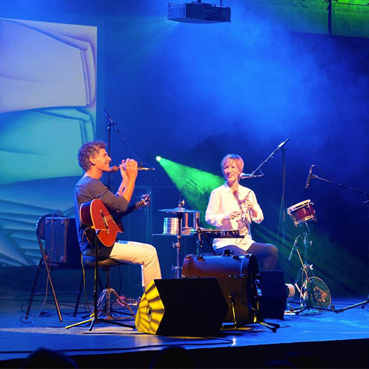 Duo musicale brasiliano Francia