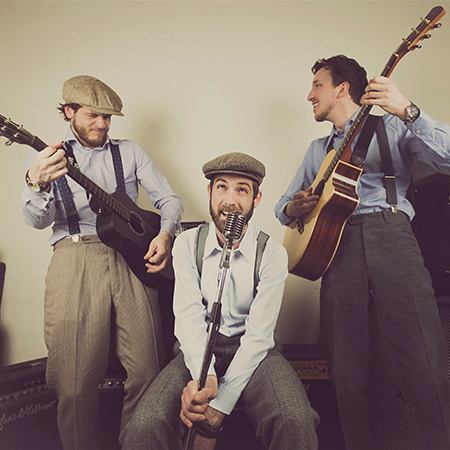 Hire Walkabout Swing Trio - Wedding Band Bordeaux | France