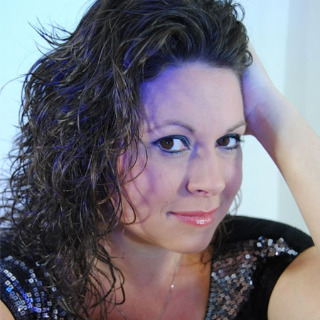 Female Vocalist Juliet