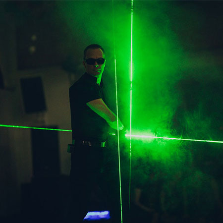 Artiste Laser Futuriste