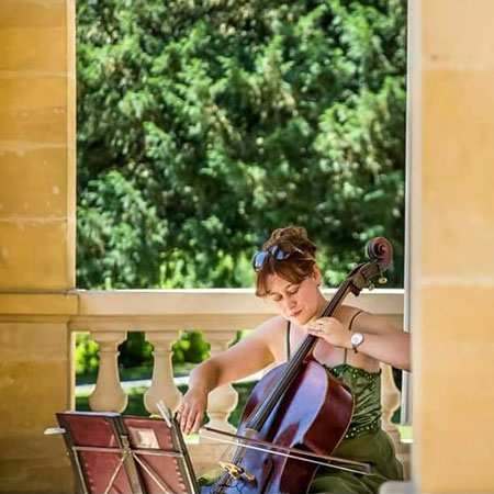 Solo Cellist Frankreich