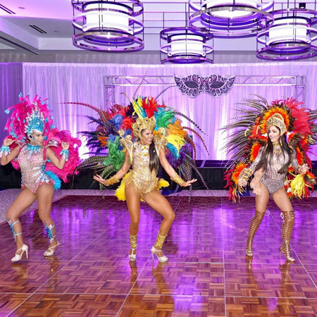 Impresionantes Bailarinas de Samba en Florida