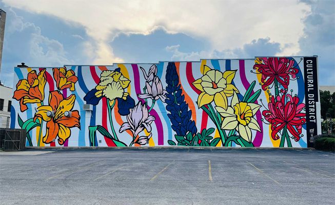 Hire Mural Artist Texas | Scarlett Entertainment