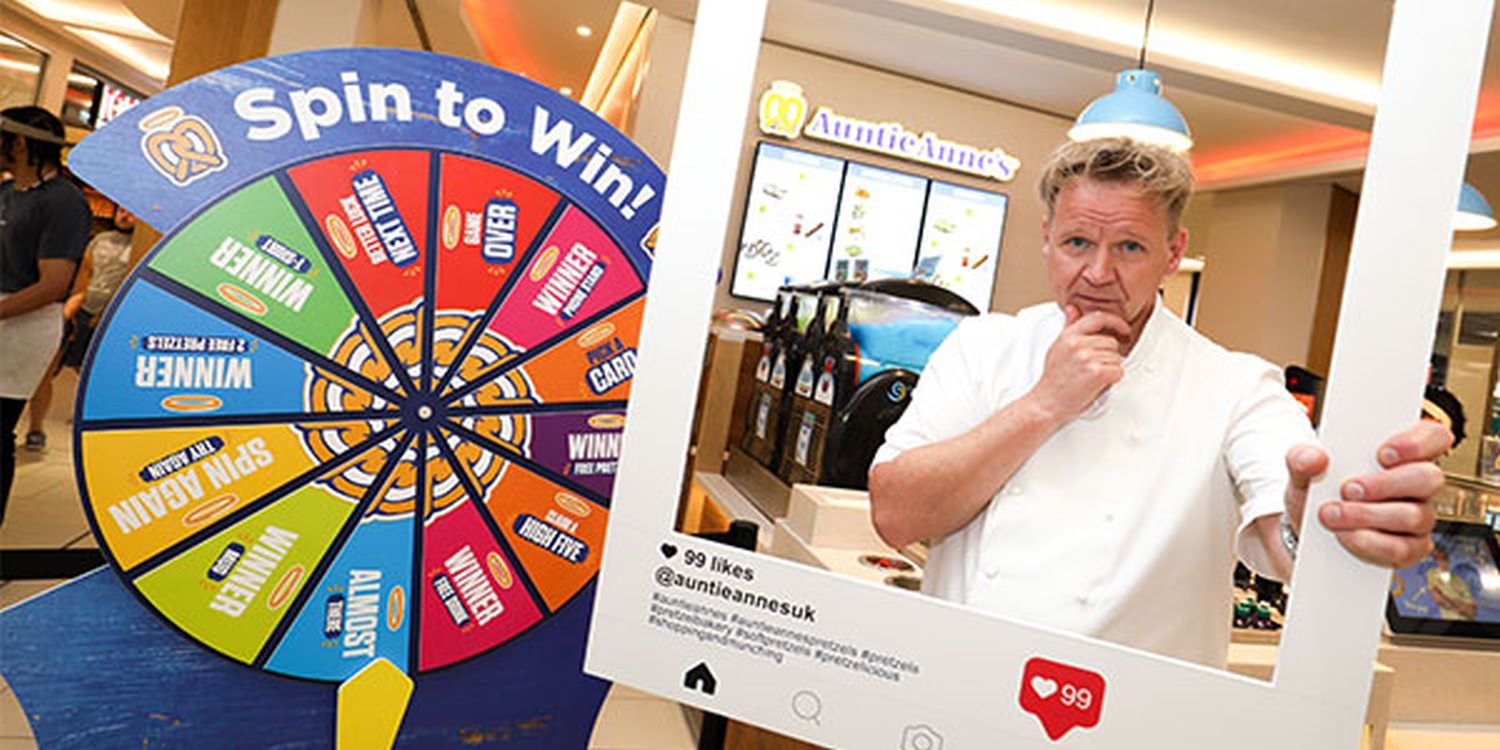 Gordon Ramsay Lookalike Creates A Buzz In Pretzel Shop