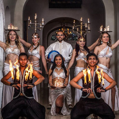 Grupo de Bollywood y Danza del Vientre