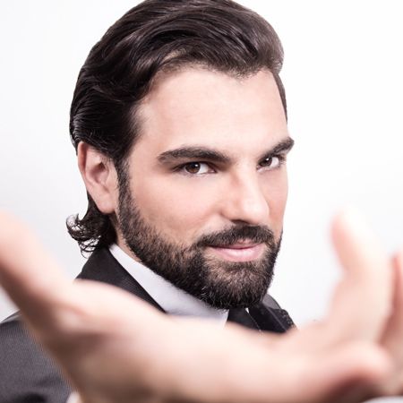 Illusionist Milan