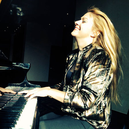 Sänger und Pianist Ungarn
