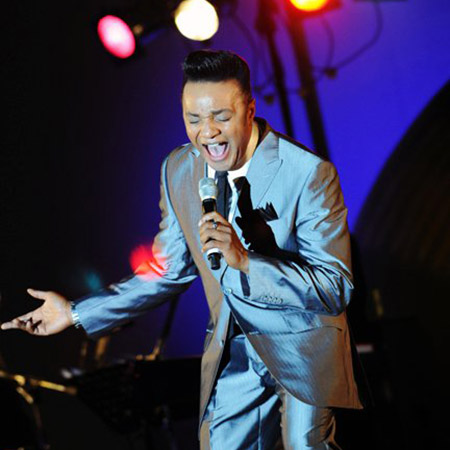 Male Motown Singer