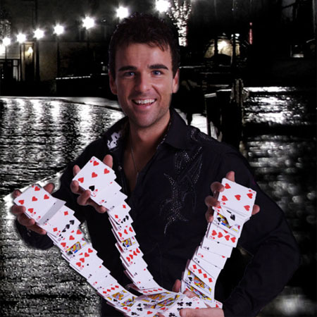 Comedy Illusionist and Magician