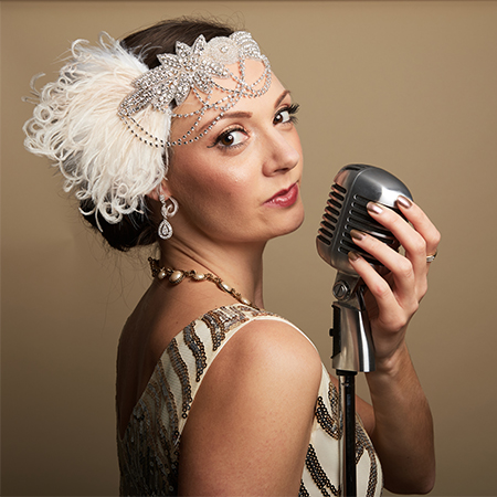 Chanteuse à thème années 1920