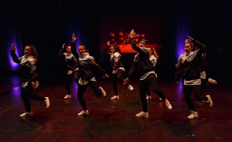 Hire Our Hip Hop Dance Crew Paris | Scarlett Entertainment