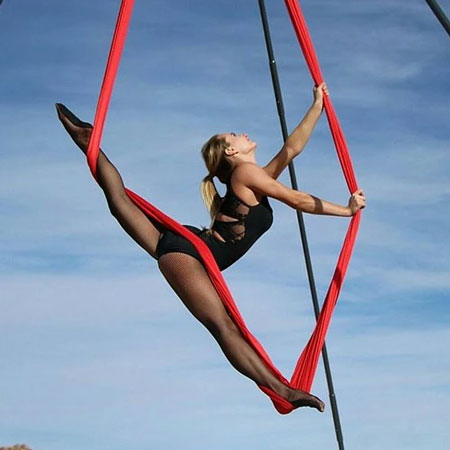 Book Aerial Hammock California – Silk Aerialist