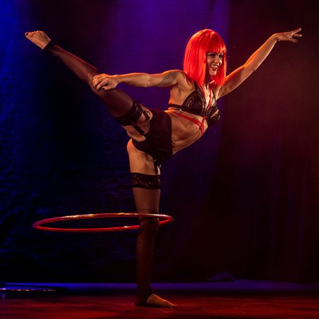 LED Hula Hoop Artist Paris
