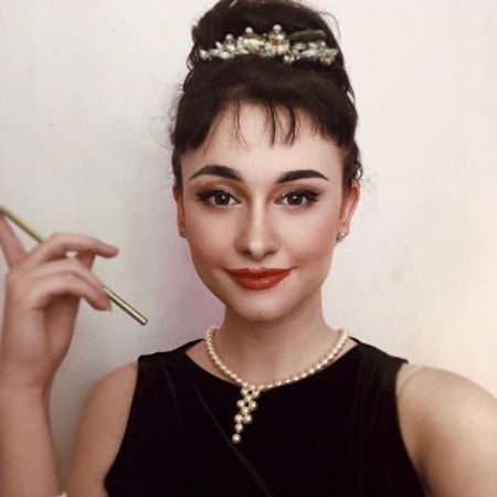 Audrey Hepburn Impersonator