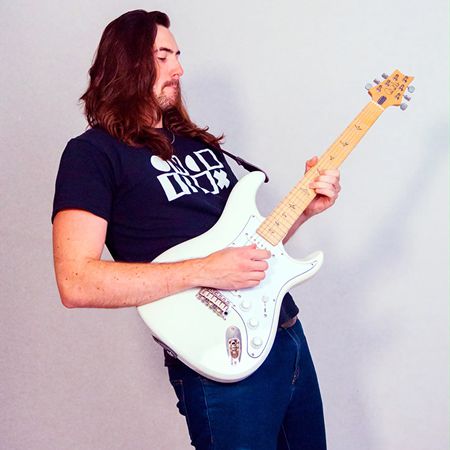 Cantante y guitarrista en la ciudad de Nueva York