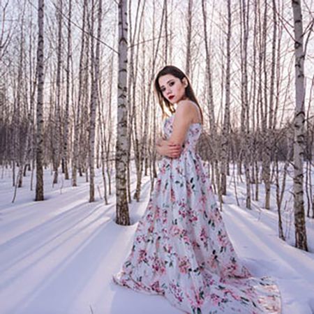 Pianista Femenina Cantante