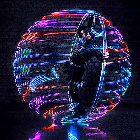 Atto del Cyr Wheel a LED Russia