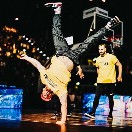 Breakdancing Basketball Shows