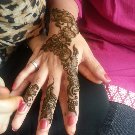 Live Henna Artist