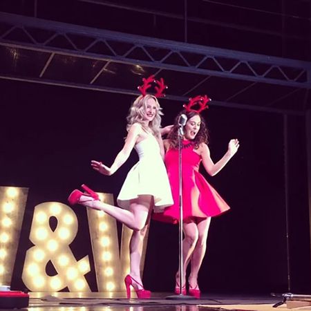 Christmas Vintage Vocal Duo