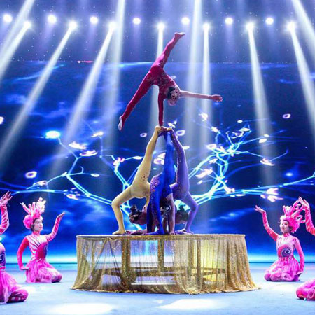 Akrobatische Verrenkungskünstler China