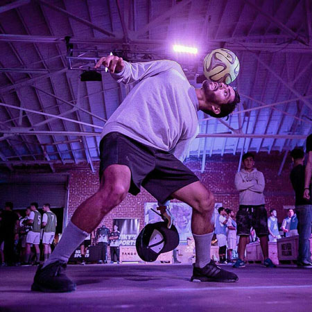 Fußball-Freestyler Alex