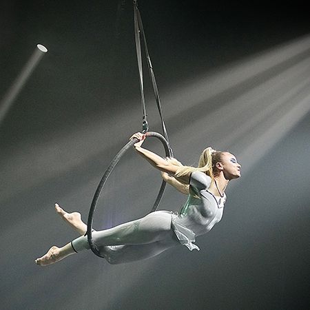 Cirque Aerialists Rome