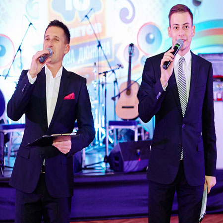 Anfitriones del Evento Rusia