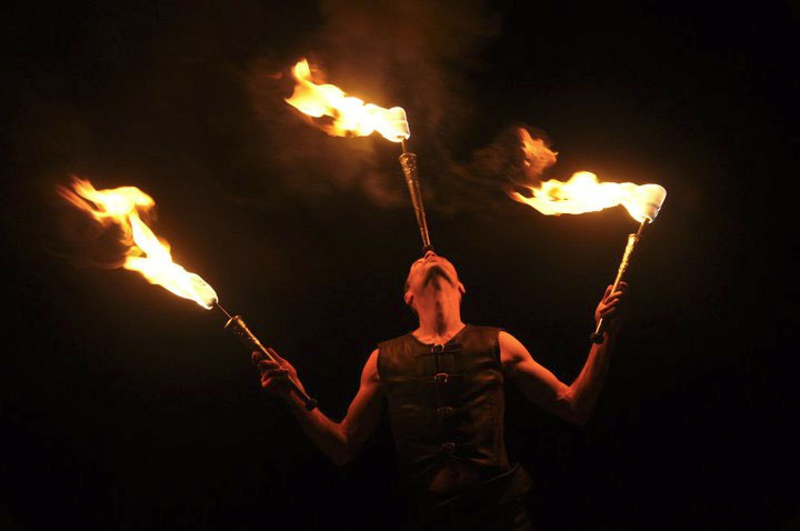 Hire Fire Show South of France | Fire Performers France | Fire Jugglers ...