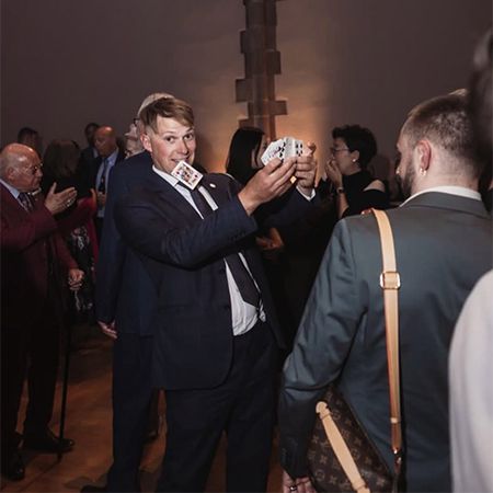 Close Up Magician Scotland