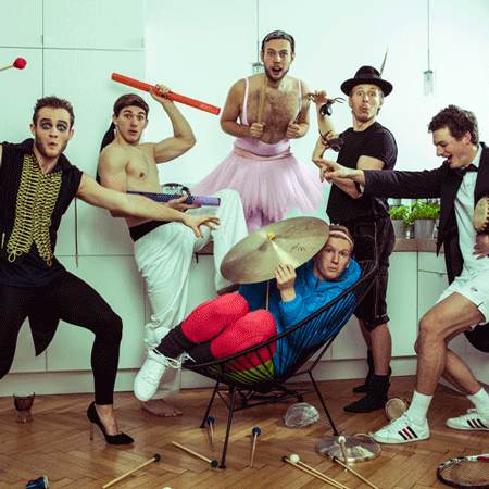 Groupe de percussion masculine