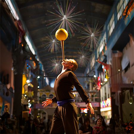Circus Juggler Turin